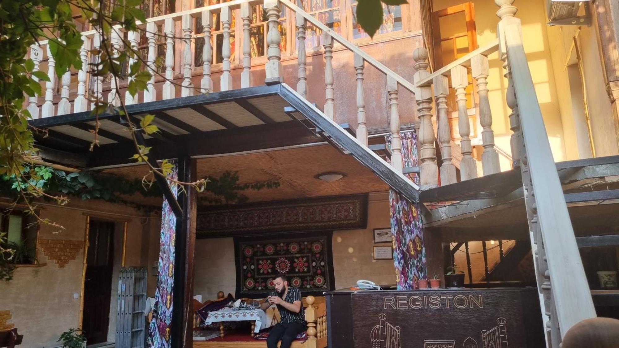 Hotel Registon Zargaron Samarkand Eksteriør bilde