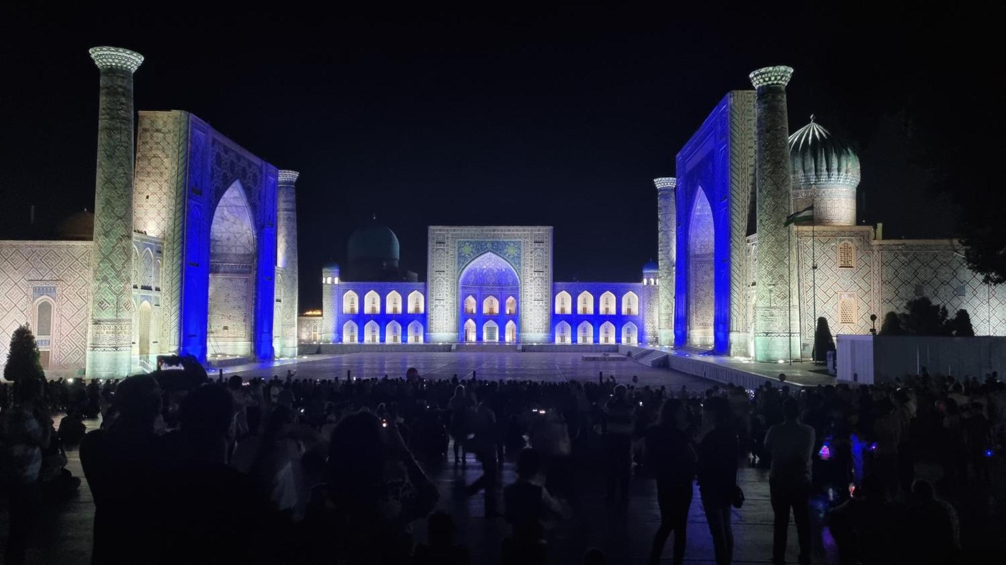 Hotel Registon Zargaron Samarkand Eksteriør bilde